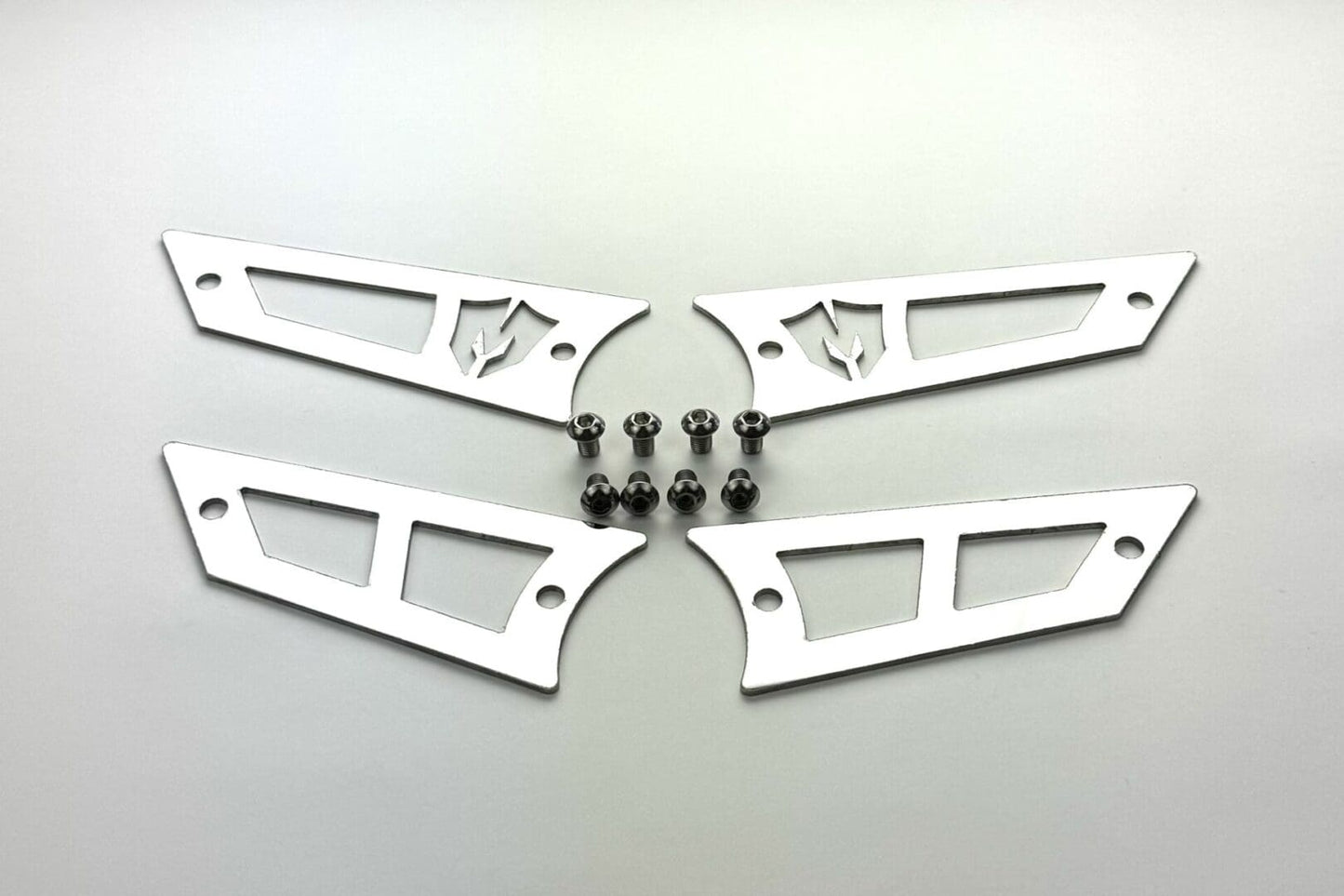 Replacement Stainless Steel Badges for Upper Control Arms 2020-2026 Silverado/Sierra 2500/3500