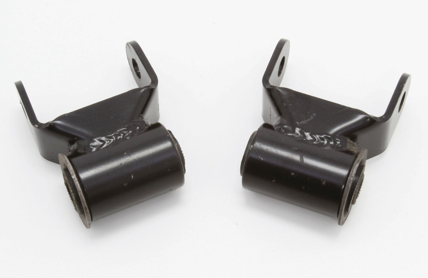 99-18 GM 1500 1" lift shackles